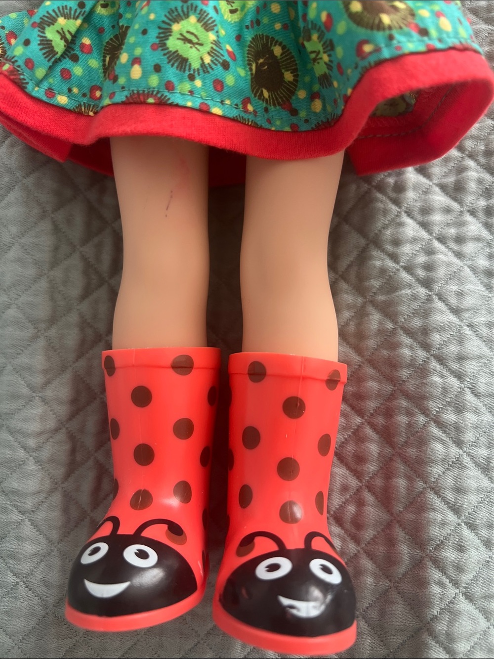 American Girl WellieWishers Willa Doll - Picture 2 of 4